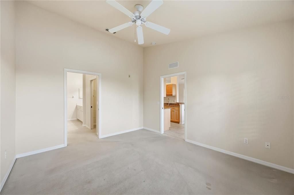 For Sale: $314,900 (3 beds, 2 baths, 1383 Square Feet)
