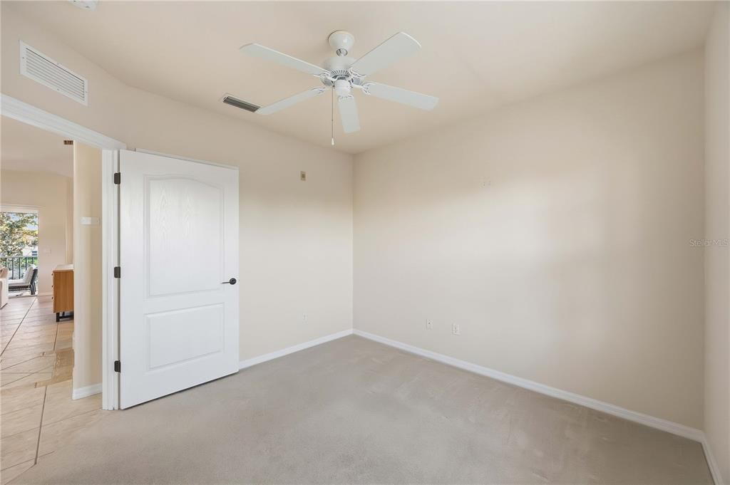 For Sale: $314,900 (3 beds, 2 baths, 1383 Square Feet)