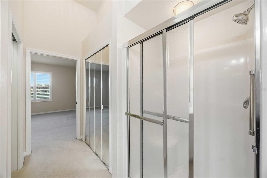 For Sale: $314,900 (3 beds, 2 baths, 1383 Square Feet)