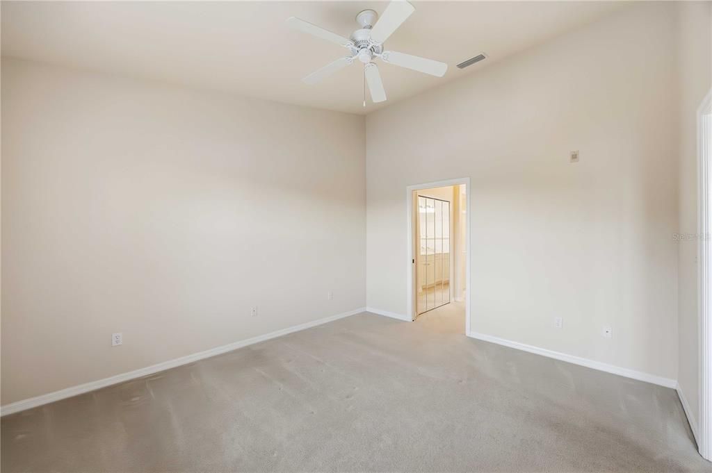 For Sale: $314,900 (3 beds, 2 baths, 1383 Square Feet)