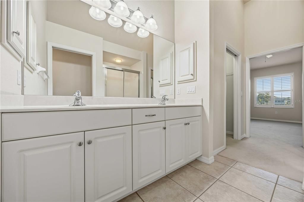 For Sale: $314,900 (3 beds, 2 baths, 1383 Square Feet)