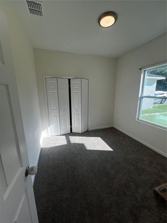 For Rent: $2,000 (4 beds, 2 baths, 1640 Square Feet)