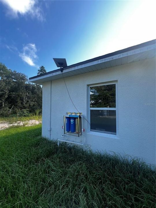 For Rent: $2,000 (4 beds, 2 baths, 1640 Square Feet)