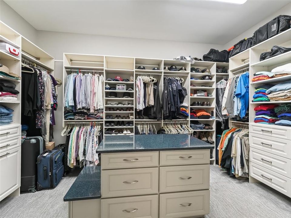 For Sale: $1,725,000 (3 beds, 3 baths, 3442 Square Feet)