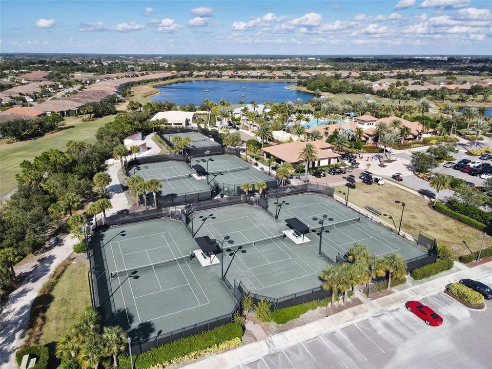 Active With Contract: $710,000 (2 beds, 2 baths, 2053 Square Feet)