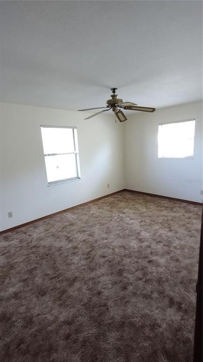 待售: $325,000 (3 贝兹, 2 浴室, 1414 平方英尺)