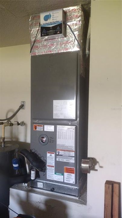 待售: $325,000 (3 贝兹, 2 浴室, 1414 平方英尺)