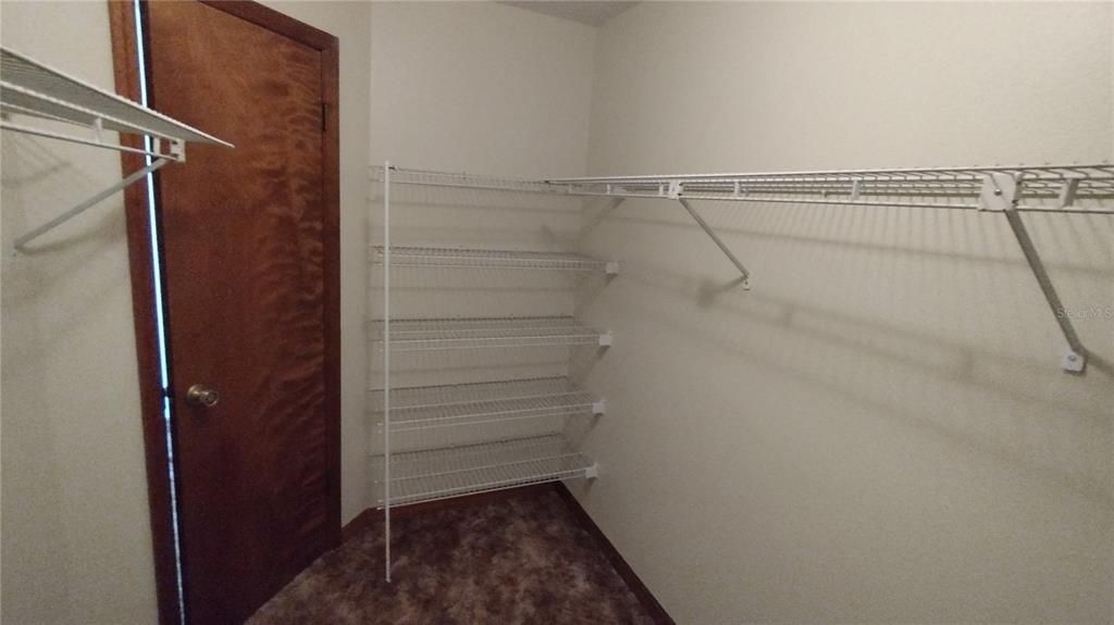 待售: $325,000 (3 贝兹, 2 浴室, 1414 平方英尺)