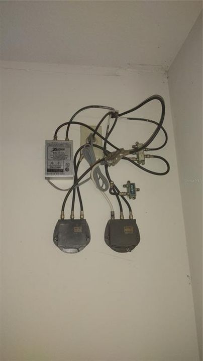 待售: $325,000 (3 贝兹, 2 浴室, 1414 平方英尺)