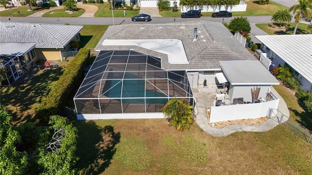 For Sale: $649,900 (3 beds, 2 baths, 2242 Square Feet)