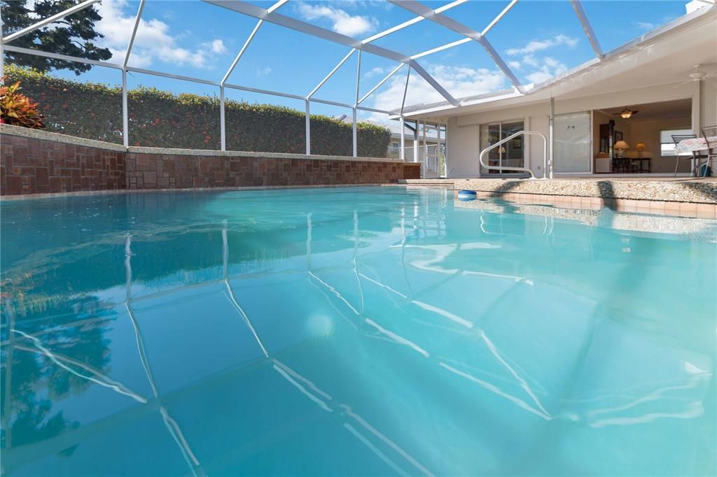 For Sale: $649,900 (3 beds, 2 baths, 2242 Square Feet)