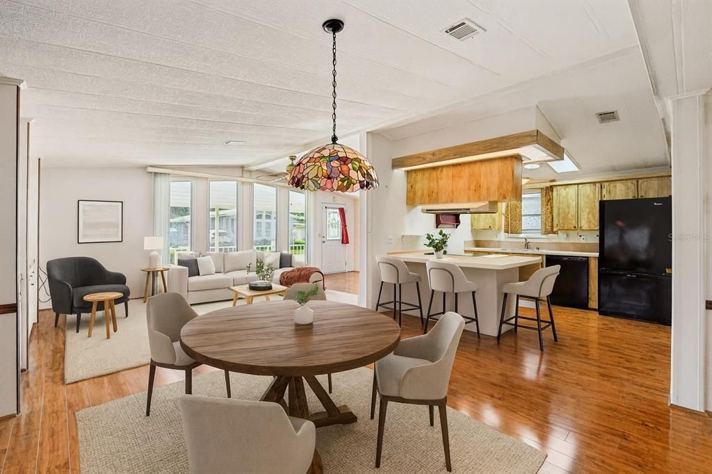 En Venta: $149,900 (2 camas, 2 baños, 1456 Pies cuadrados)