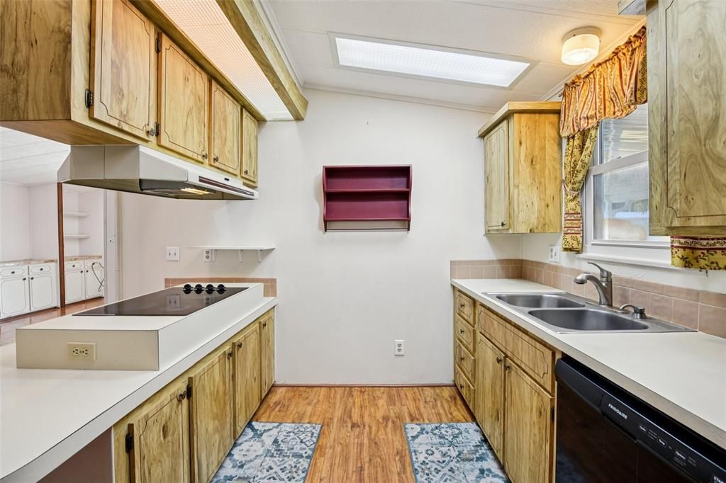 En Venta: $149,900 (2 camas, 2 baños, 1456 Pies cuadrados)