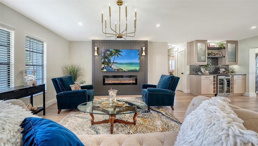 For Sale: $450,000 (3 beds, 2 baths, 1749 Square Feet)