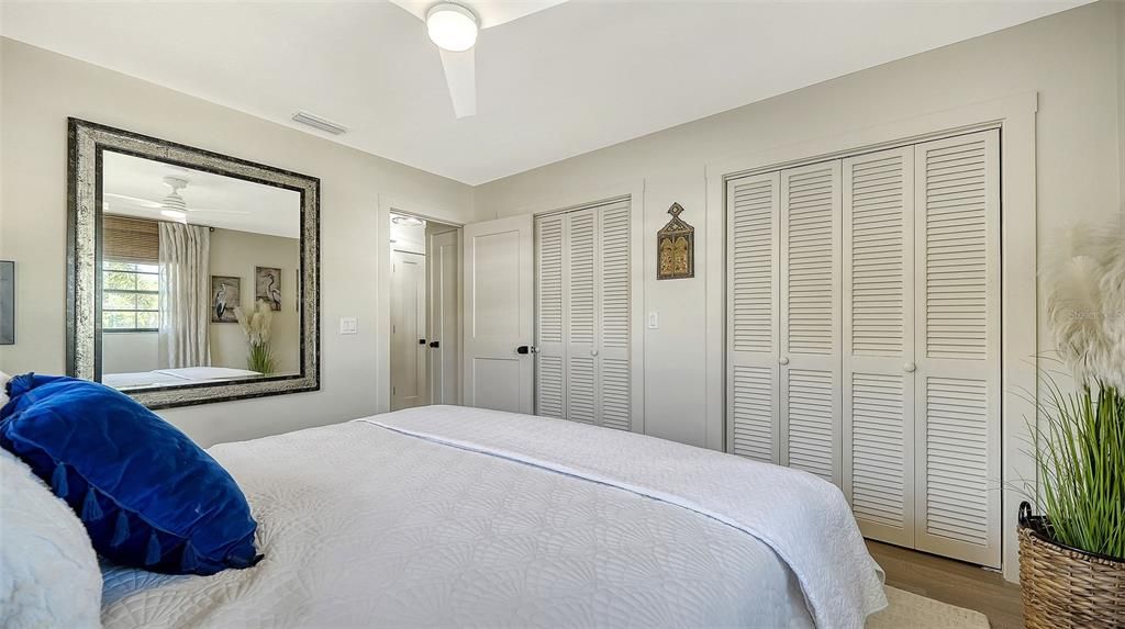 For Sale: $450,000 (3 beds, 2 baths, 1749 Square Feet)