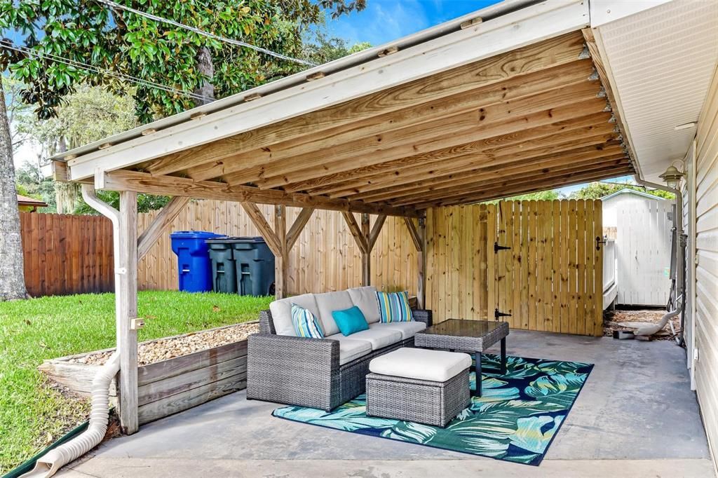 For Sale: $420,000 (3 beds, 2 baths, 1112 Square Feet)