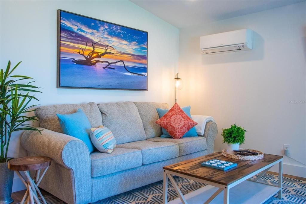 For Sale: $420,000 (3 beds, 2 baths, 1112 Square Feet)