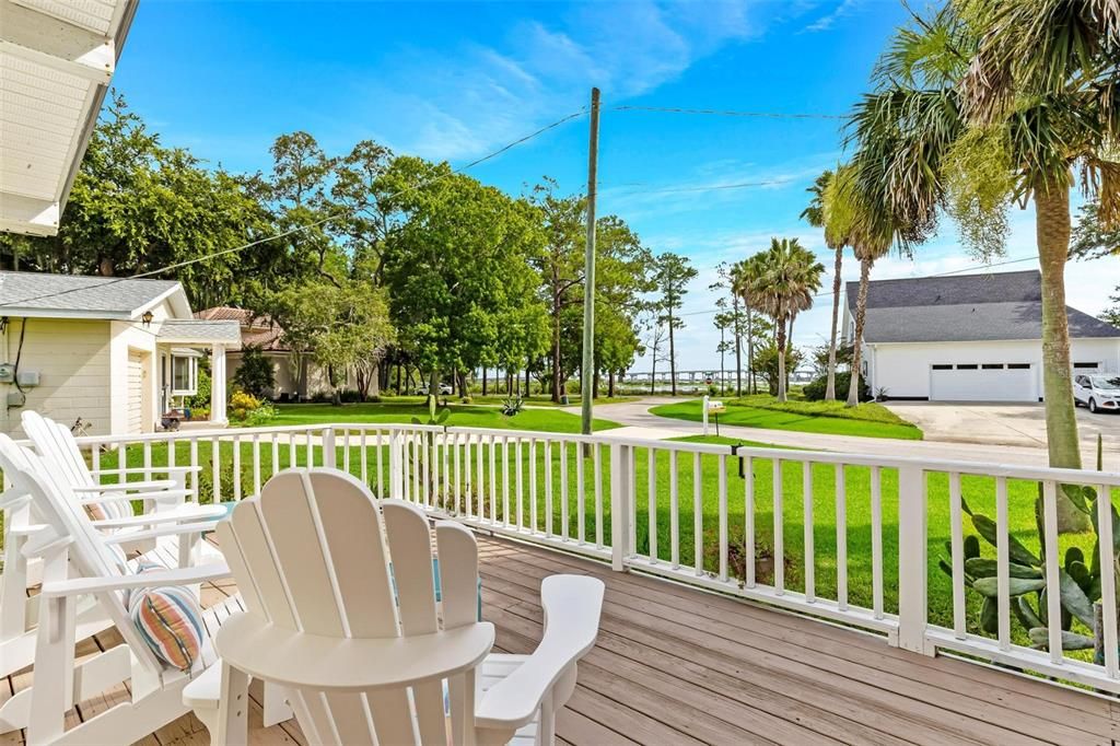 For Sale: $420,000 (3 beds, 2 baths, 1112 Square Feet)