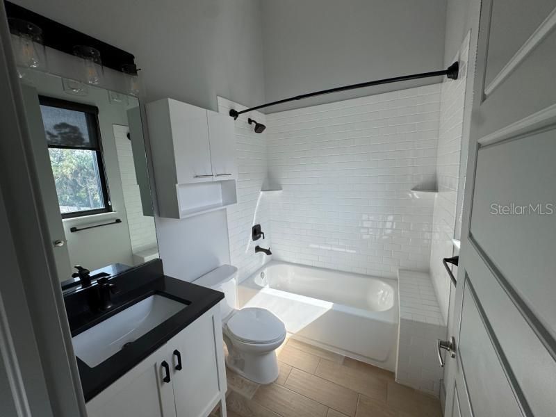 For Sale: $487,500 (3 beds, 3 baths, 1613 Square Feet)