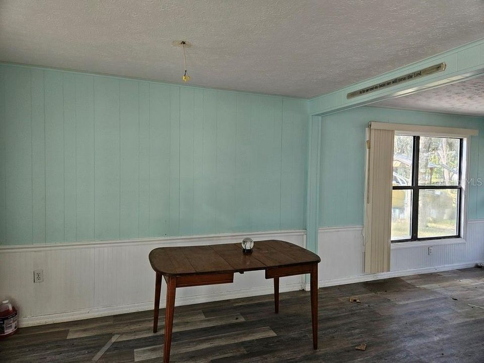 En Venta: $325,000 (2 camas, 1 baños, 960 Pies cuadrados)