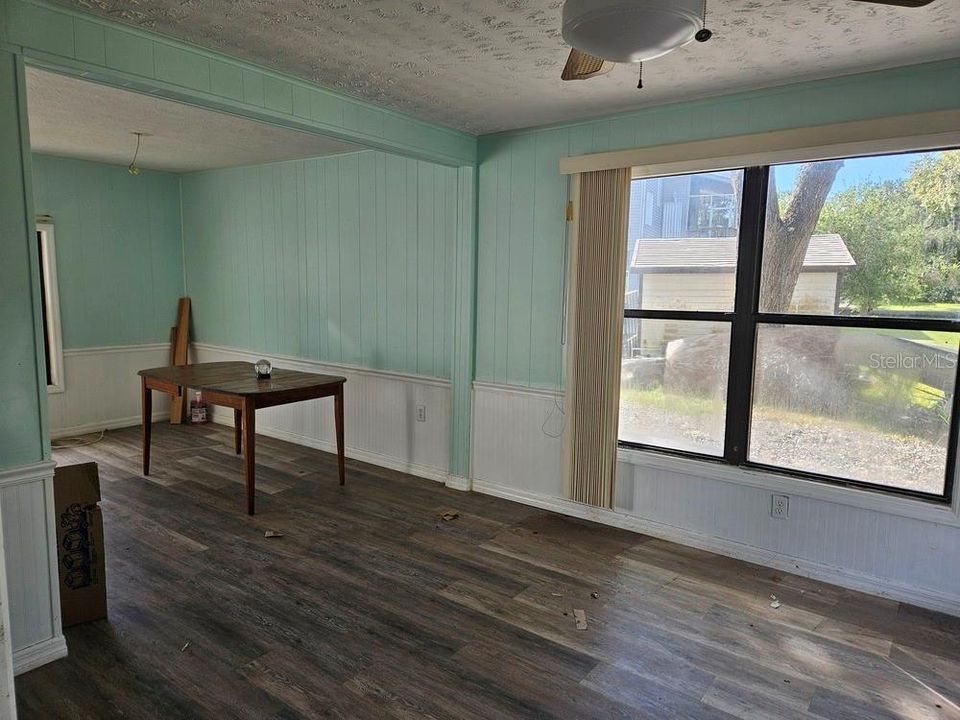 En Venta: $325,000 (2 camas, 1 baños, 960 Pies cuadrados)