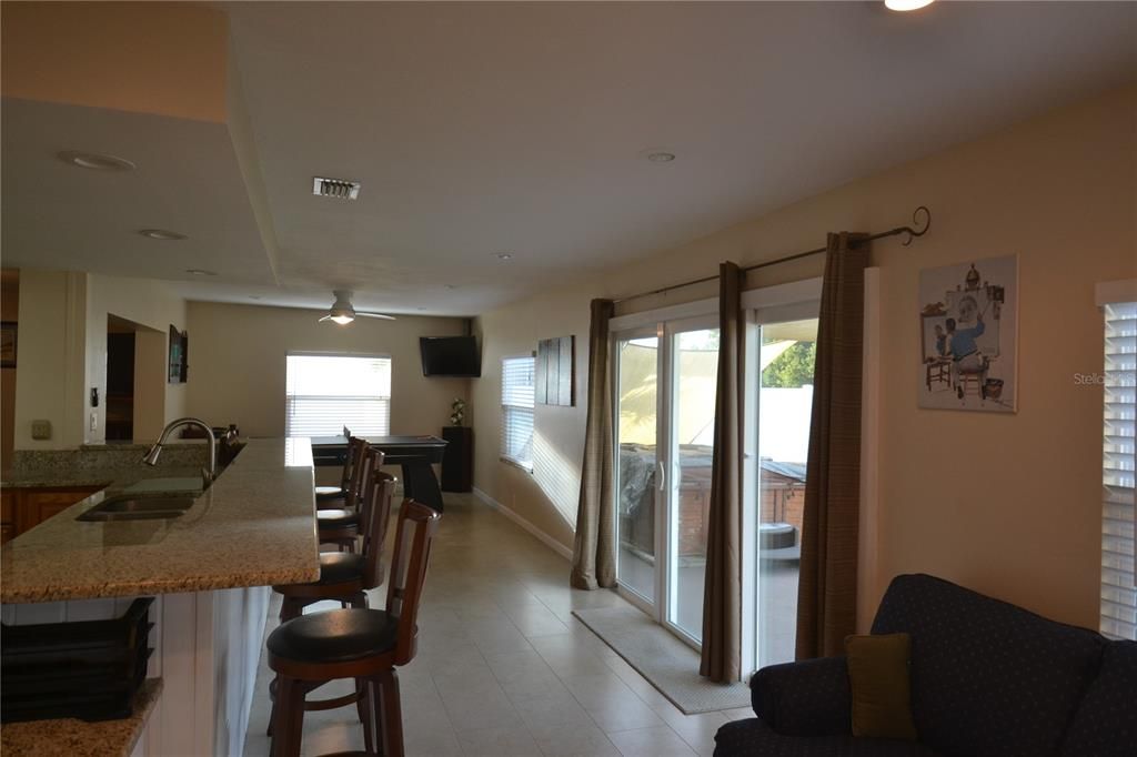 For Rent: $4,000 (2 beds, 2 baths, 1876 Square Feet)