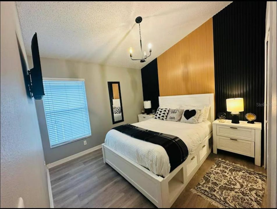 For Sale: $447,000 (4 beds, 2 baths, 1412 Square Feet)