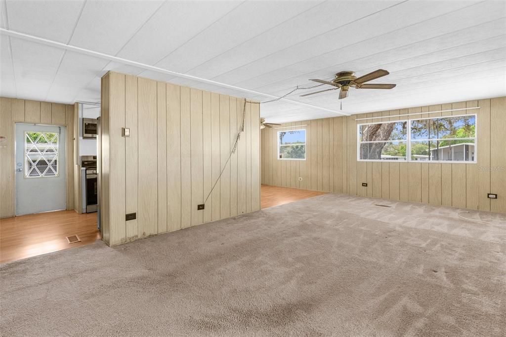 出租: $1,500 (2 贝兹, 2 浴室, 1152 平方英尺)