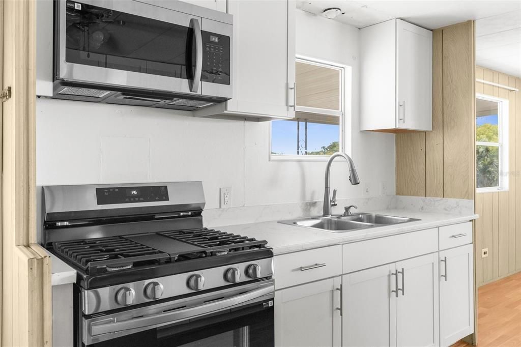 出租: $1,500 (2 贝兹, 2 浴室, 1152 平方英尺)