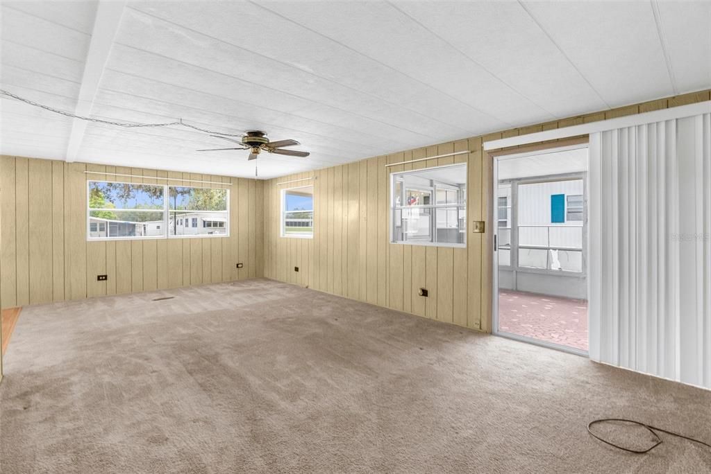 出租: $1,500 (2 贝兹, 2 浴室, 1152 平方英尺)