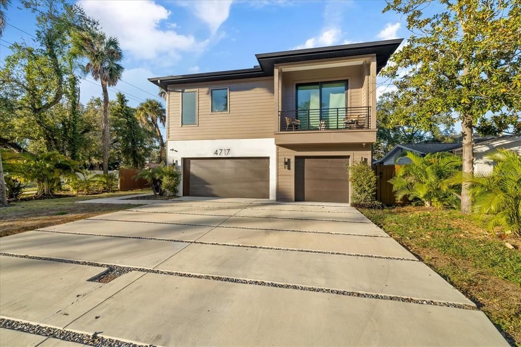 На продажу: $2,249,000 (4 спален, 4 ванн, 4190 Квадратных фут)