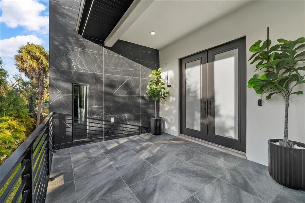 На продажу: $2,249,000 (4 спален, 4 ванн, 4190 Квадратных фут)