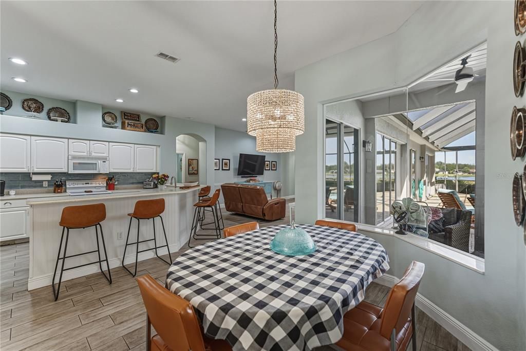 En Venta: $684,950 (4 camas, 3 baños, 3086 Pies cuadrados)