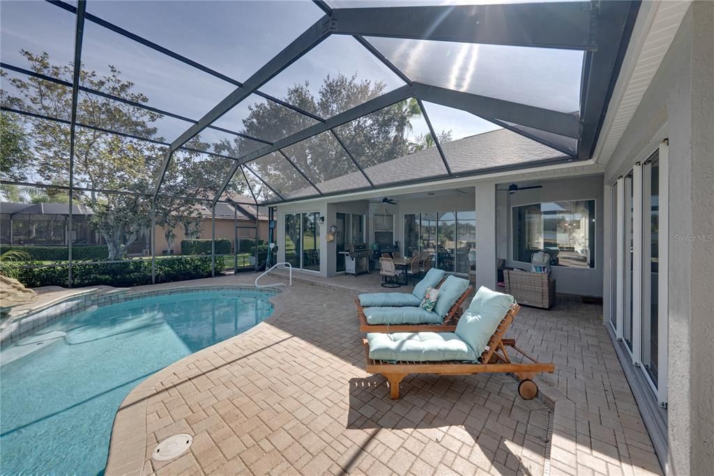 En Venta: $684,950 (4 camas, 3 baños, 3086 Pies cuadrados)