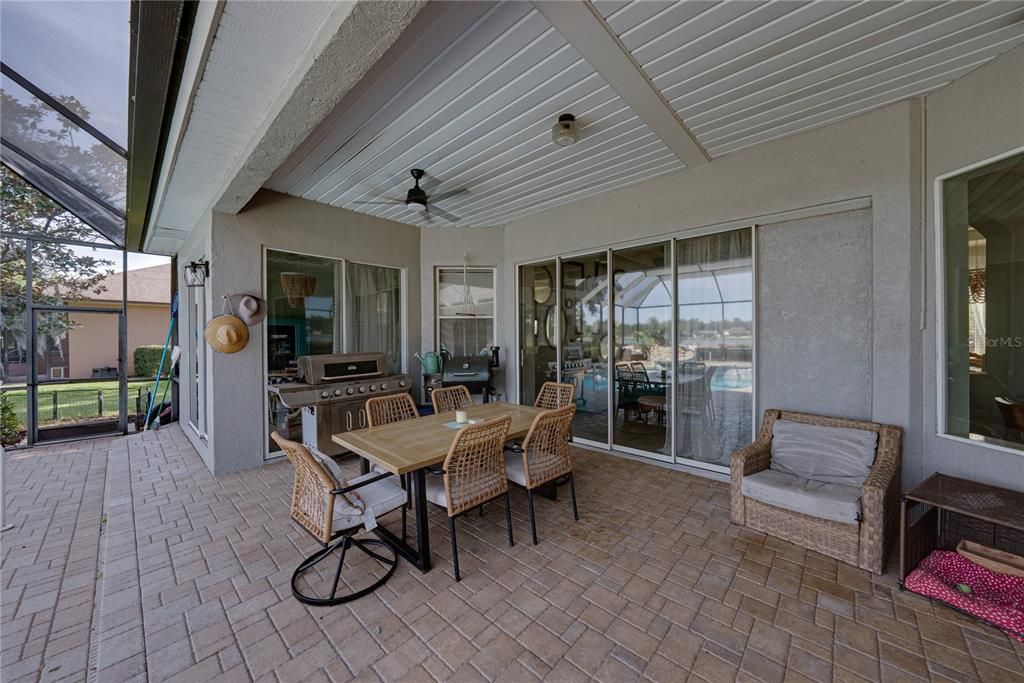 En Venta: $684,950 (4 camas, 3 baños, 3086 Pies cuadrados)