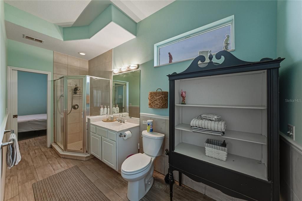 En Venta: $684,950 (4 camas, 3 baños, 3086 Pies cuadrados)