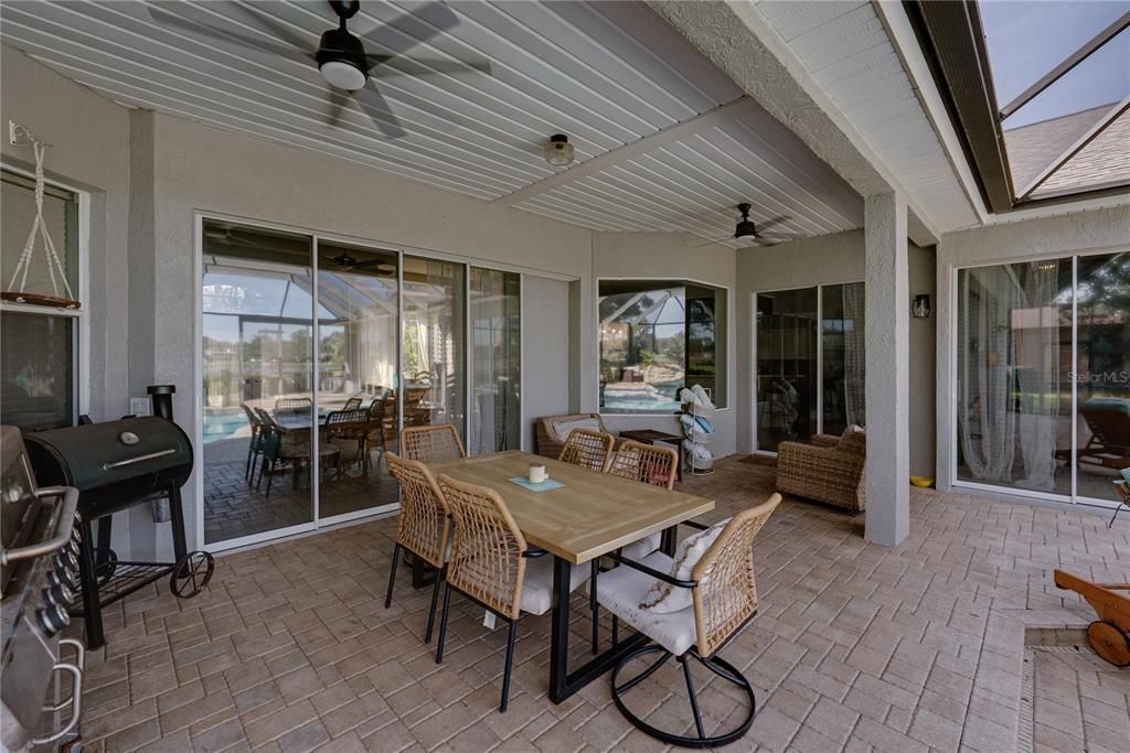 En Venta: $684,950 (4 camas, 3 baños, 3086 Pies cuadrados)