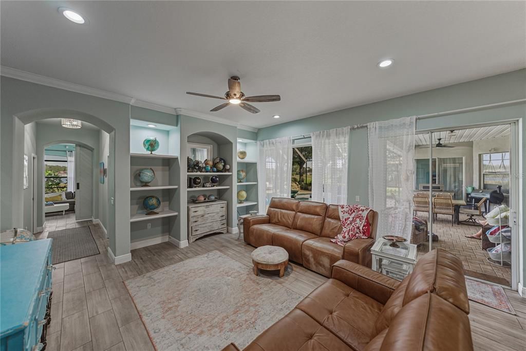 En Venta: $684,950 (4 camas, 3 baños, 3086 Pies cuadrados)