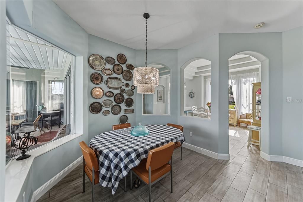 En Venta: $684,950 (4 camas, 3 baños, 3086 Pies cuadrados)