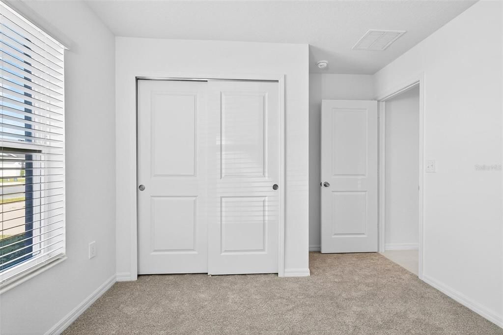 En Venta: $300,000 (3 camas, 2 baños, 1579 Pies cuadrados)