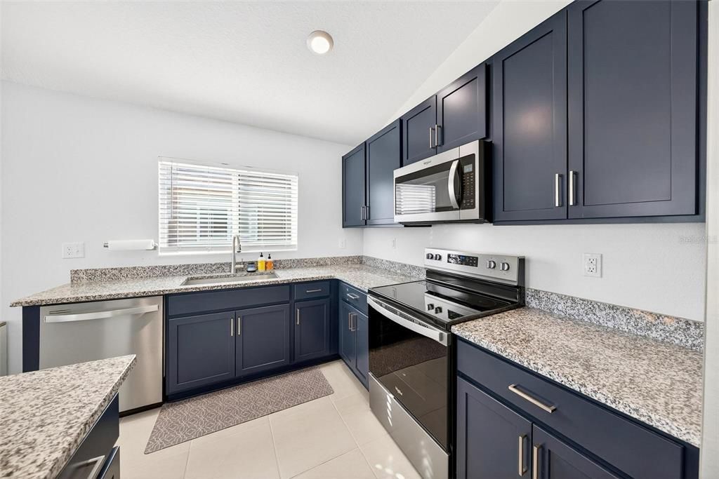 En Venta: $300,000 (3 camas, 2 baños, 1579 Pies cuadrados)