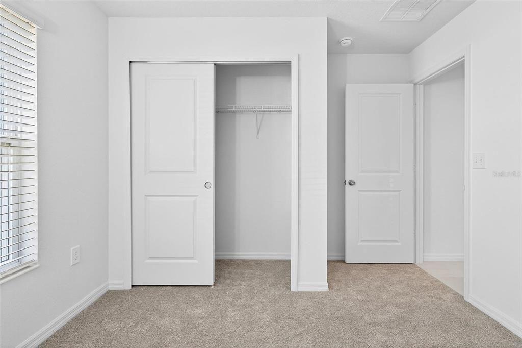 En Venta: $300,000 (3 camas, 2 baños, 1579 Pies cuadrados)