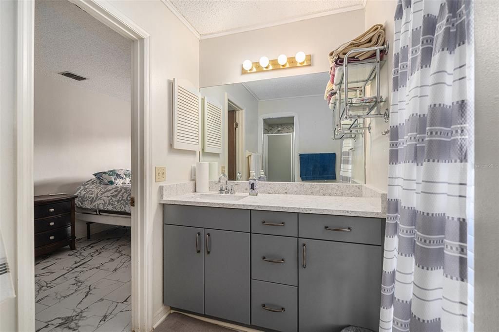 Active With Contract: $335,000 (4 beds, 2 baths, 1735 Square Feet)