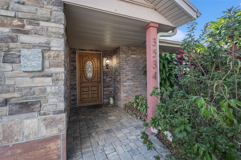 Active With Contract: $335,000 (4 beds, 2 baths, 1735 Square Feet)