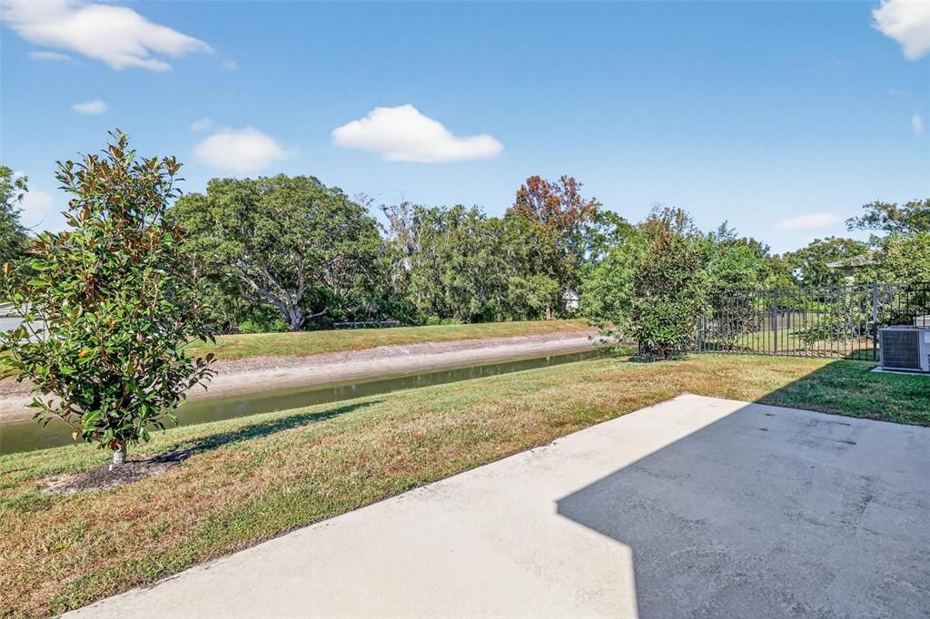 待售: $335,000 (4 贝兹, 2 浴室, 1696 平方英尺)