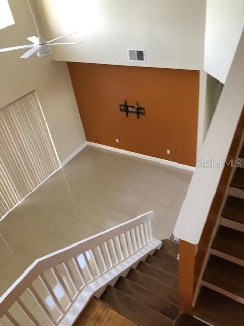 For Sale: $515,000 (7 beds, 4 baths, 2664 Square Feet)