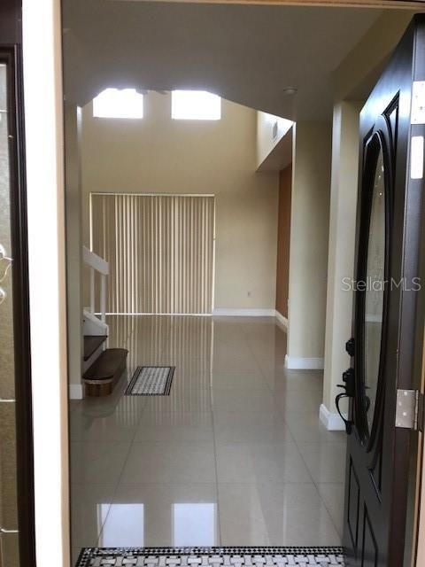 For Sale: $515,000 (7 beds, 4 baths, 2664 Square Feet)