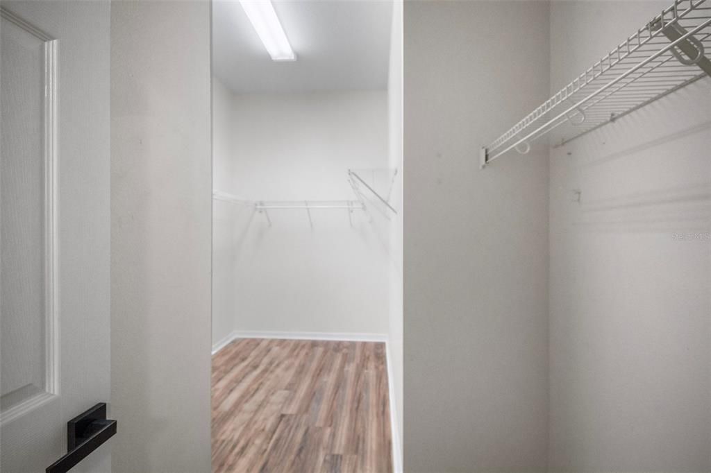 出租: $2,300 (3 贝兹, 2 浴室, 1645 平方英尺)