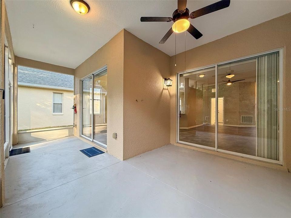 出租: $2,300 (3 贝兹, 2 浴室, 1645 平方英尺)