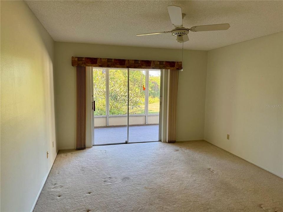 For Sale: $400,000 (3 beds, 2 baths, 1604 Square Feet)